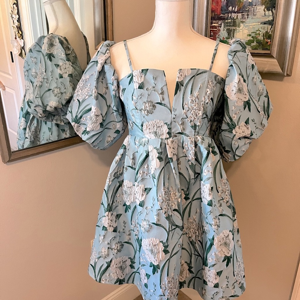 Garden party ready by Ina!